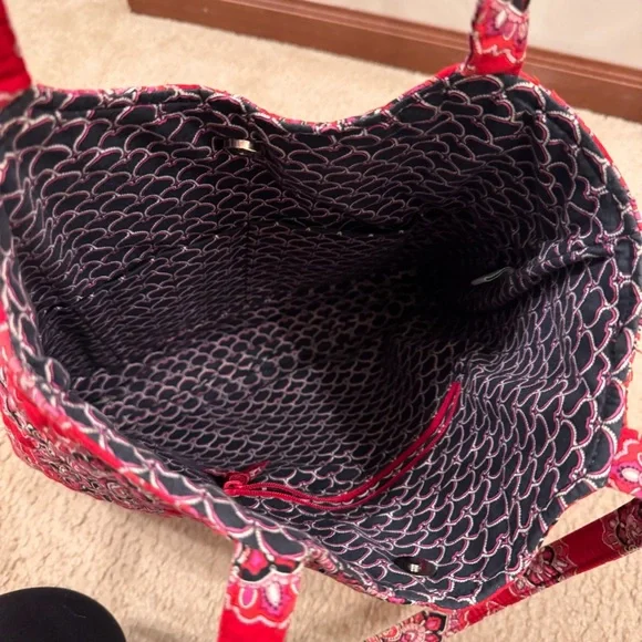 Rare Vera Bradley Tote Bag Retired Frankly Scarlet Red Black Paisley Pattern - Picture 7 of 9